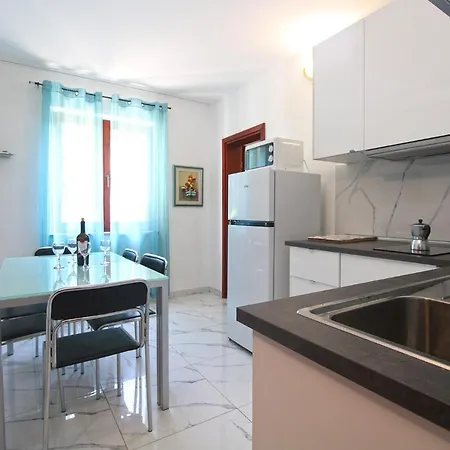 Surida 1303 Apartment