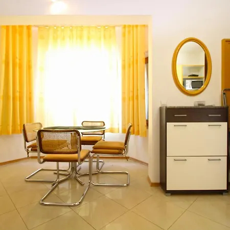 Surida 1303 Apartment