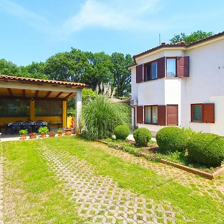 Apartment Surida 1303 Pula